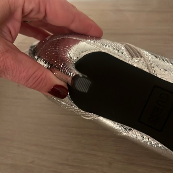 GUESS NWOT Silver Metallic Snake Print Western Boots - Picture 4 of 12